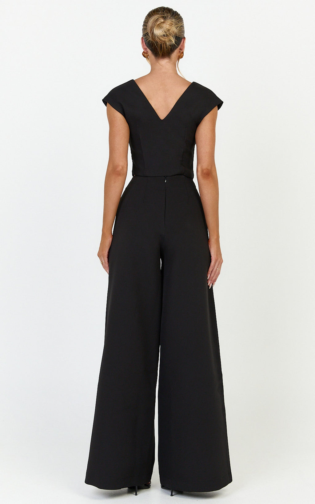 Lilo Top - V Neck Cap Sleeve Top in Black
