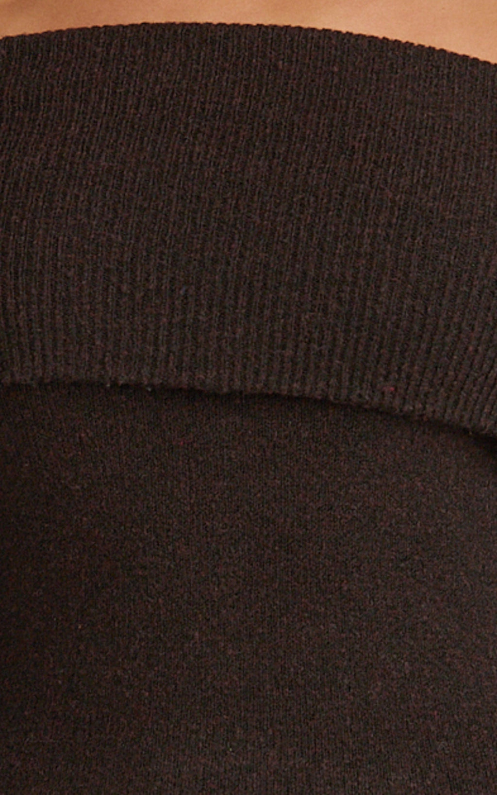 Darcie Top - Off Shoulder Long Sleeve Knit Top in Chocolate
