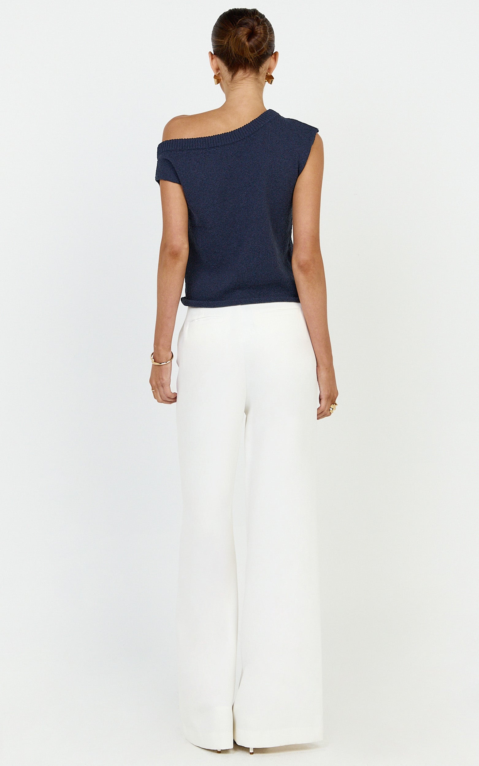 Marilou Top - Knit Off Shoulder Top in Navy