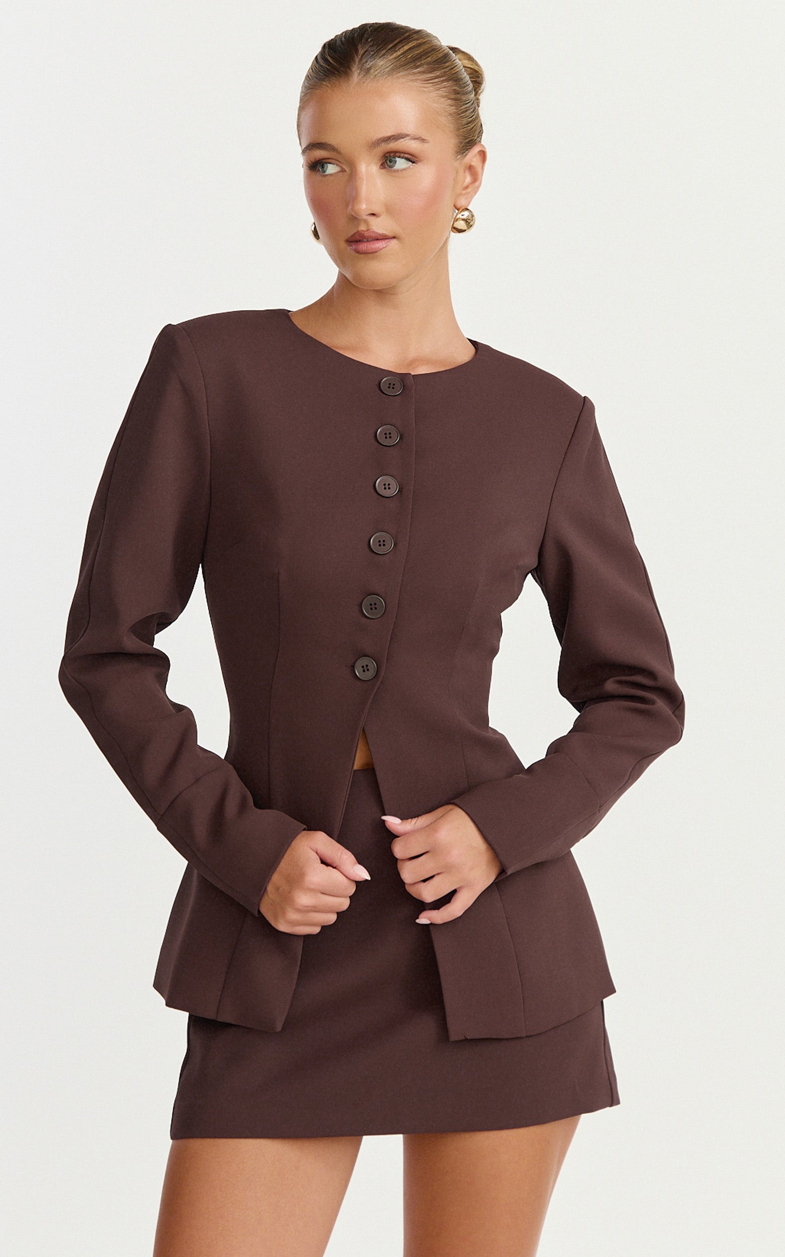 Mikey Jacket - Tailored Long Sleeve Collarless Jacket in Chocolate
