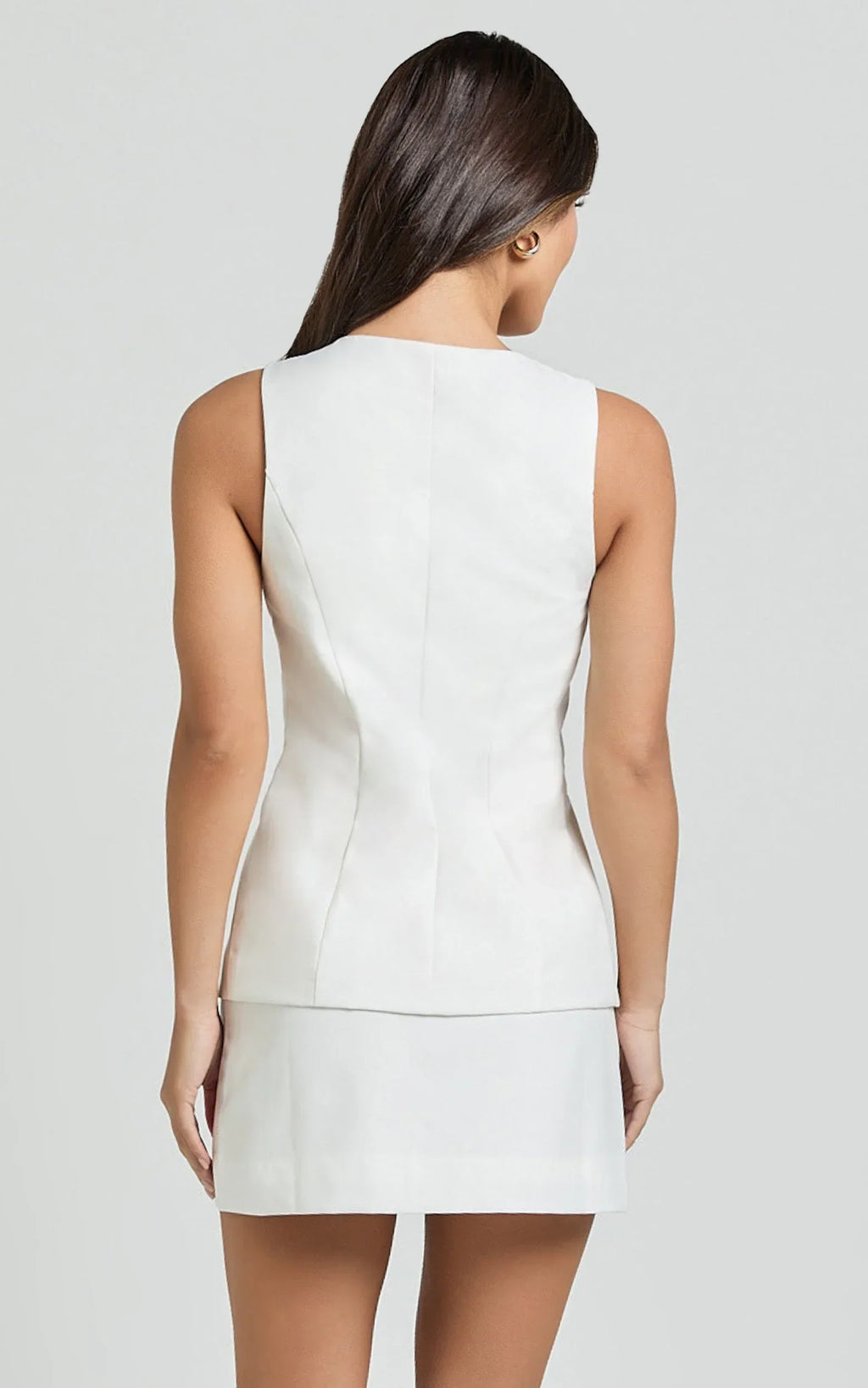 Desi Mini Skirt - Tailored Mid Waisted Skirt in Warm White