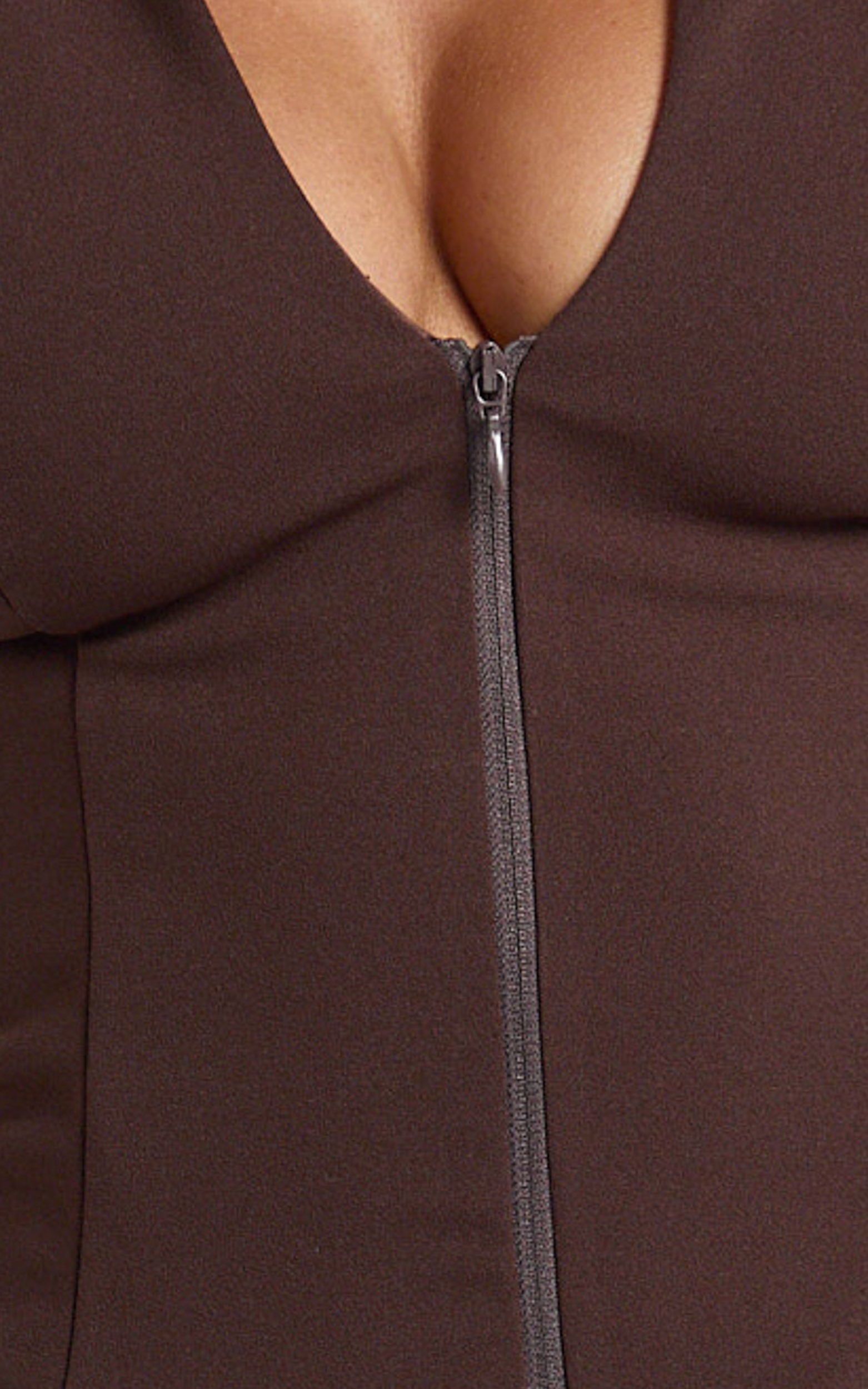 Duncan Top - Cap Sleeve Slit Neck Zip Front Top in Chocolate