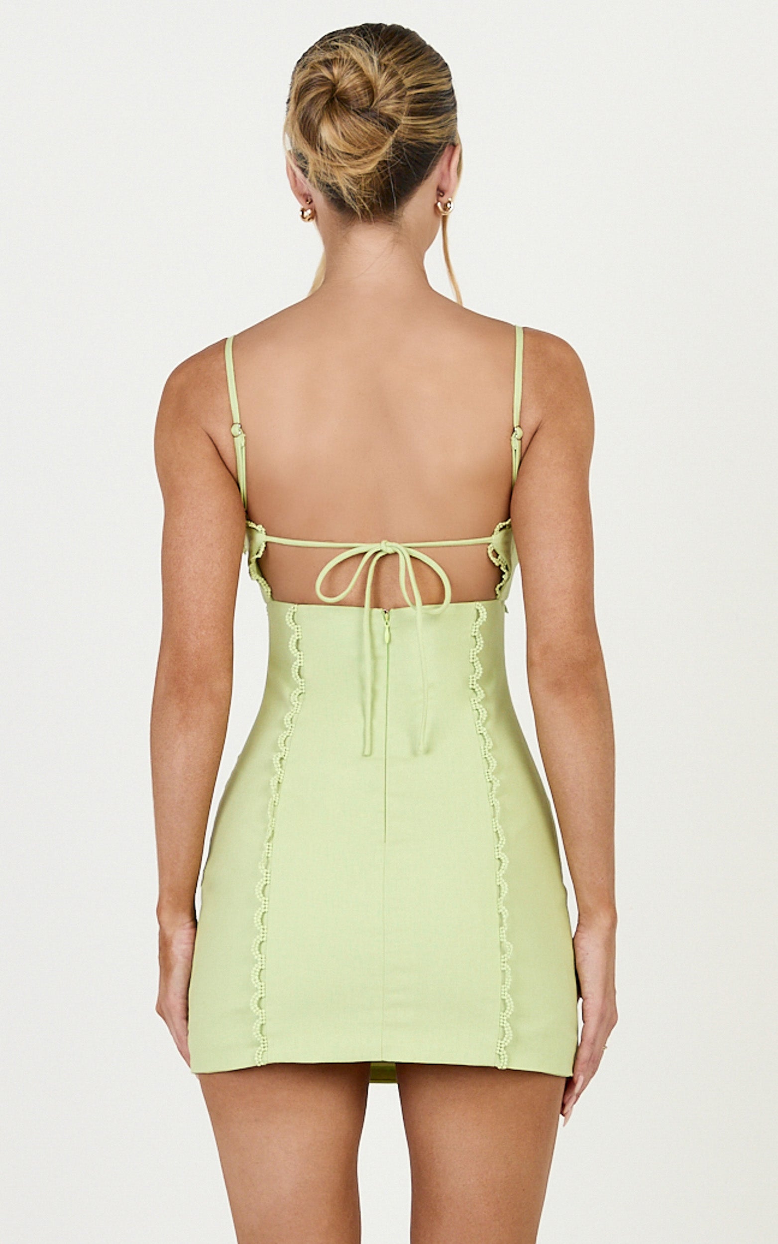 Gigi Mini Linen Blend Dress - Sweetheart Tie Back Scallop Detail Dress in Pastel Green