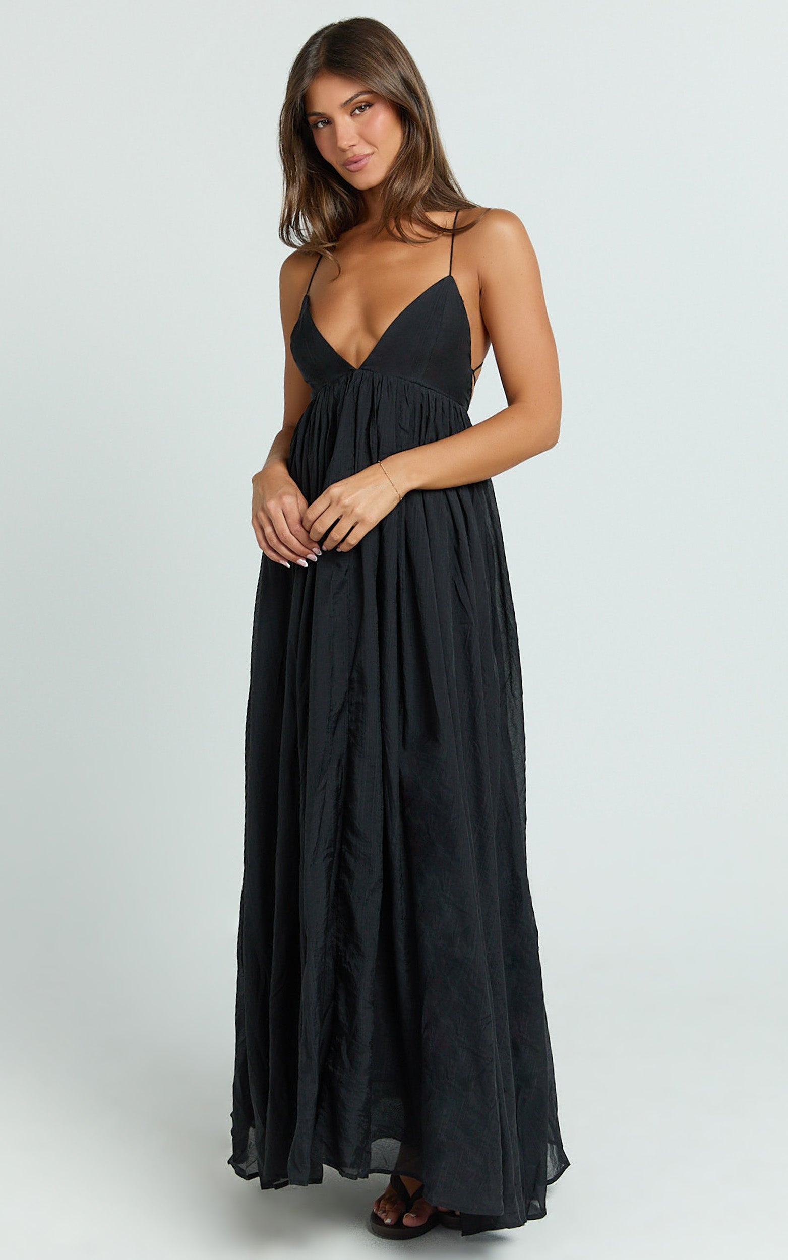 Kourtney Maxi Dress - Plunge V Neck Fit And Flare Dress in Black